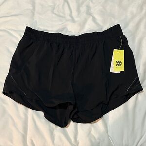 NWT All In Motion Mid-Rise Run Shorts